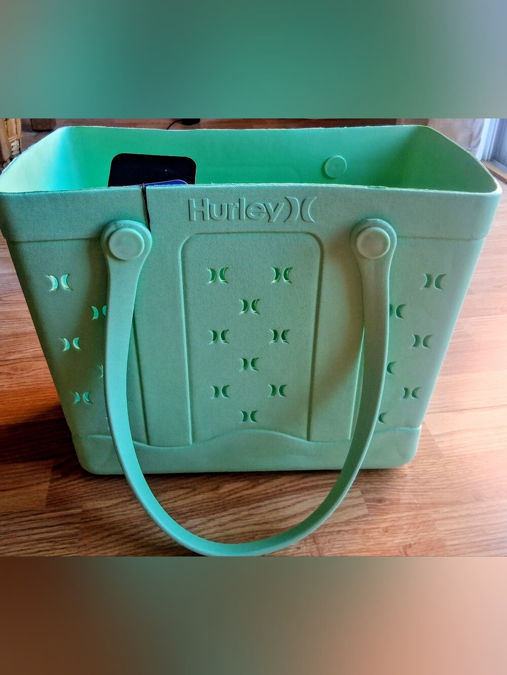 NWT Hurley Beach Tote. Pastel Green, Super Nice - Picture 7 of 13